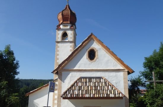 Chiesa di San Giuseppe al Wolfsgrubersee di Oberbozen